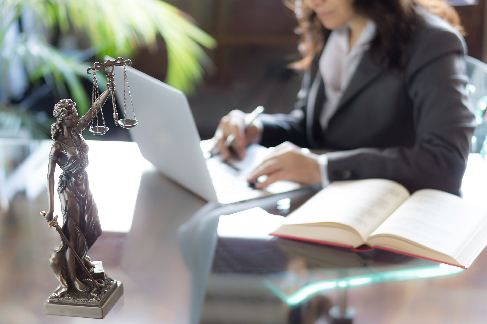 Why You Should Hire a Securities Law Attorney for Your Business